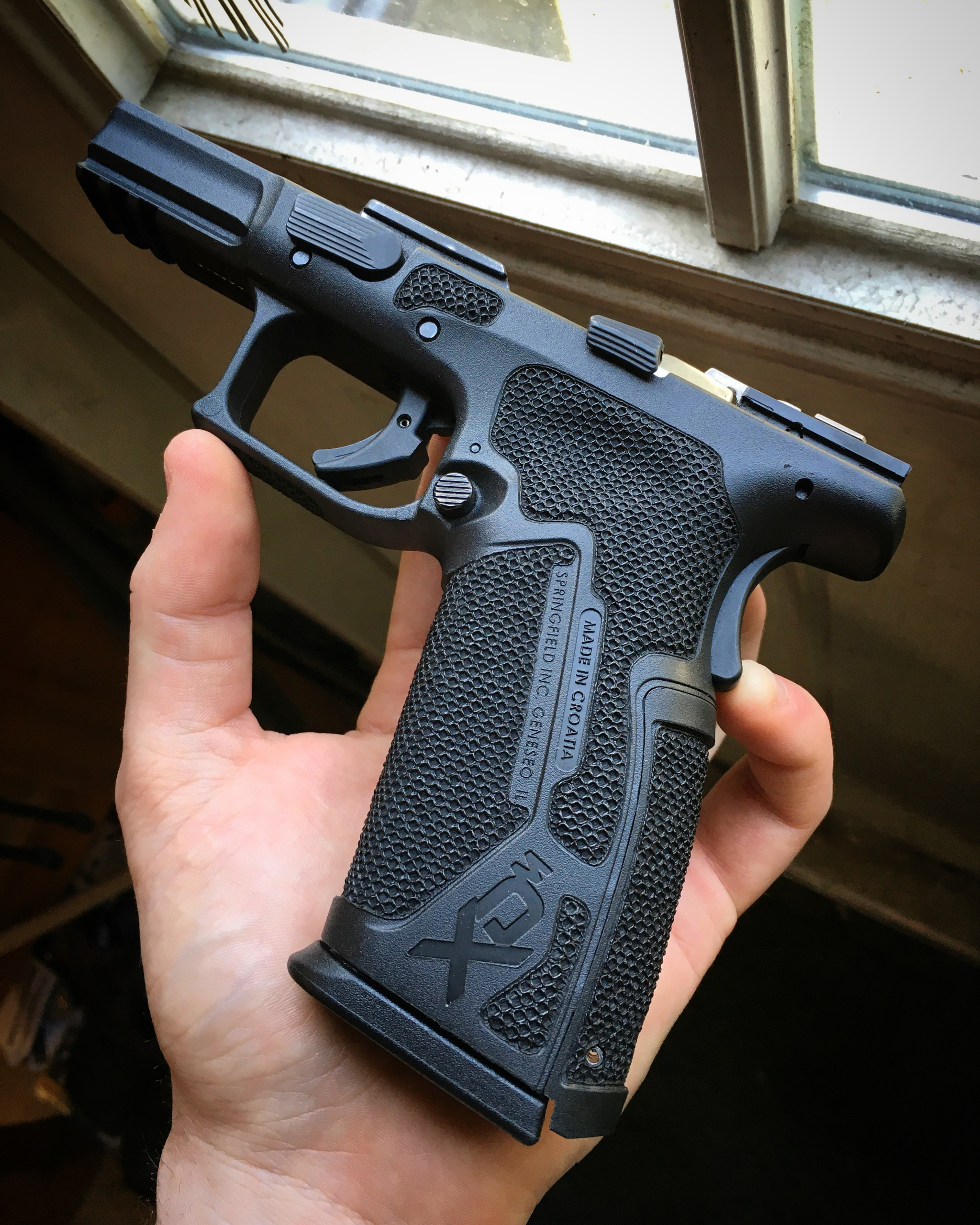 6A9084AC-ADFA-4473-9636-19F1D843B905