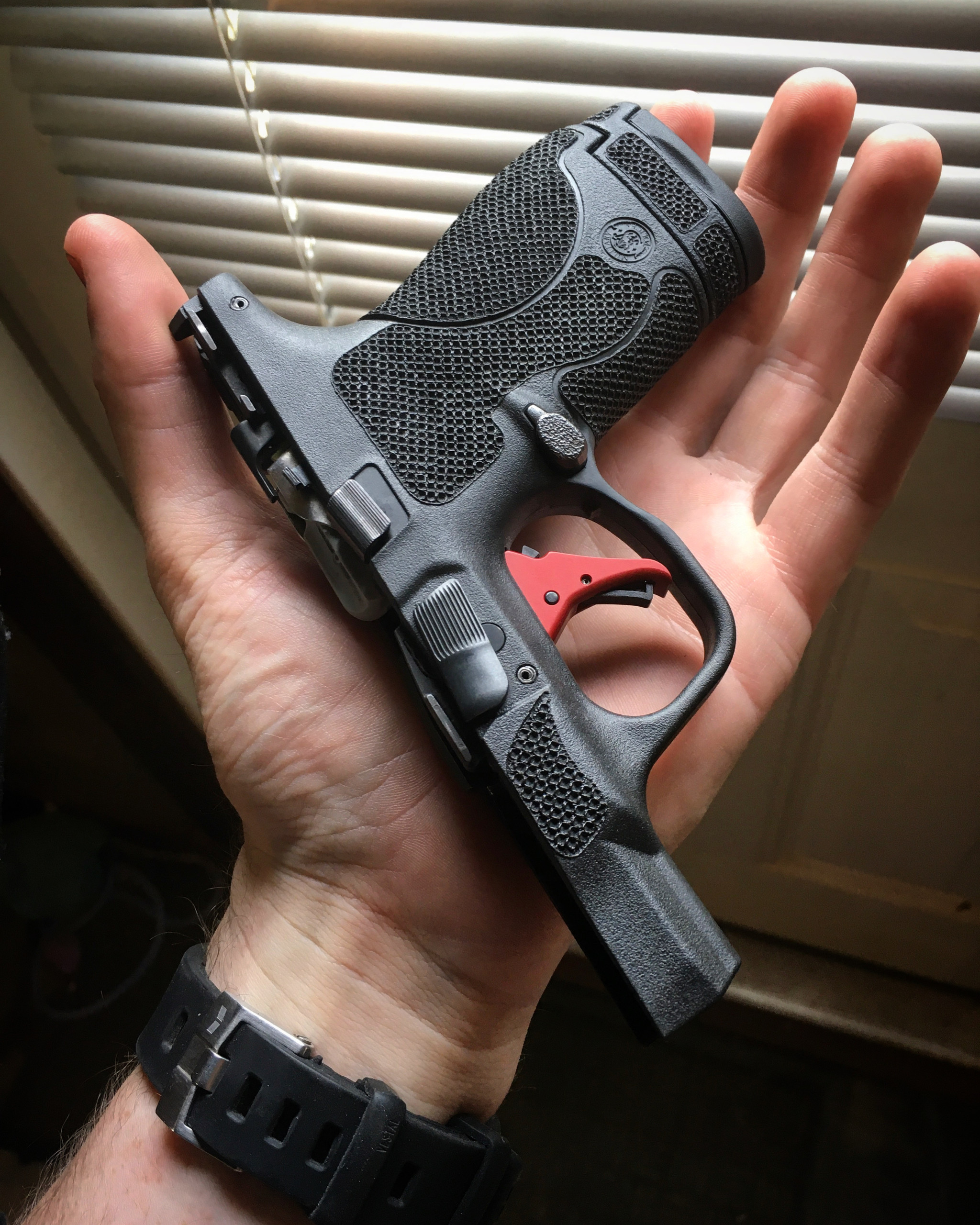 7563D5C4-8A4C-4B3C-B480-57D1C6409346