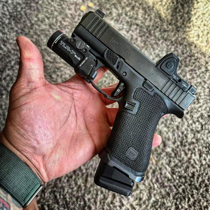 AB6C99BD-F3BE-43D4-ADF4-2EBA0EE67941